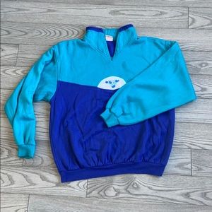 QUIRKY VINTAGE PULLOVER